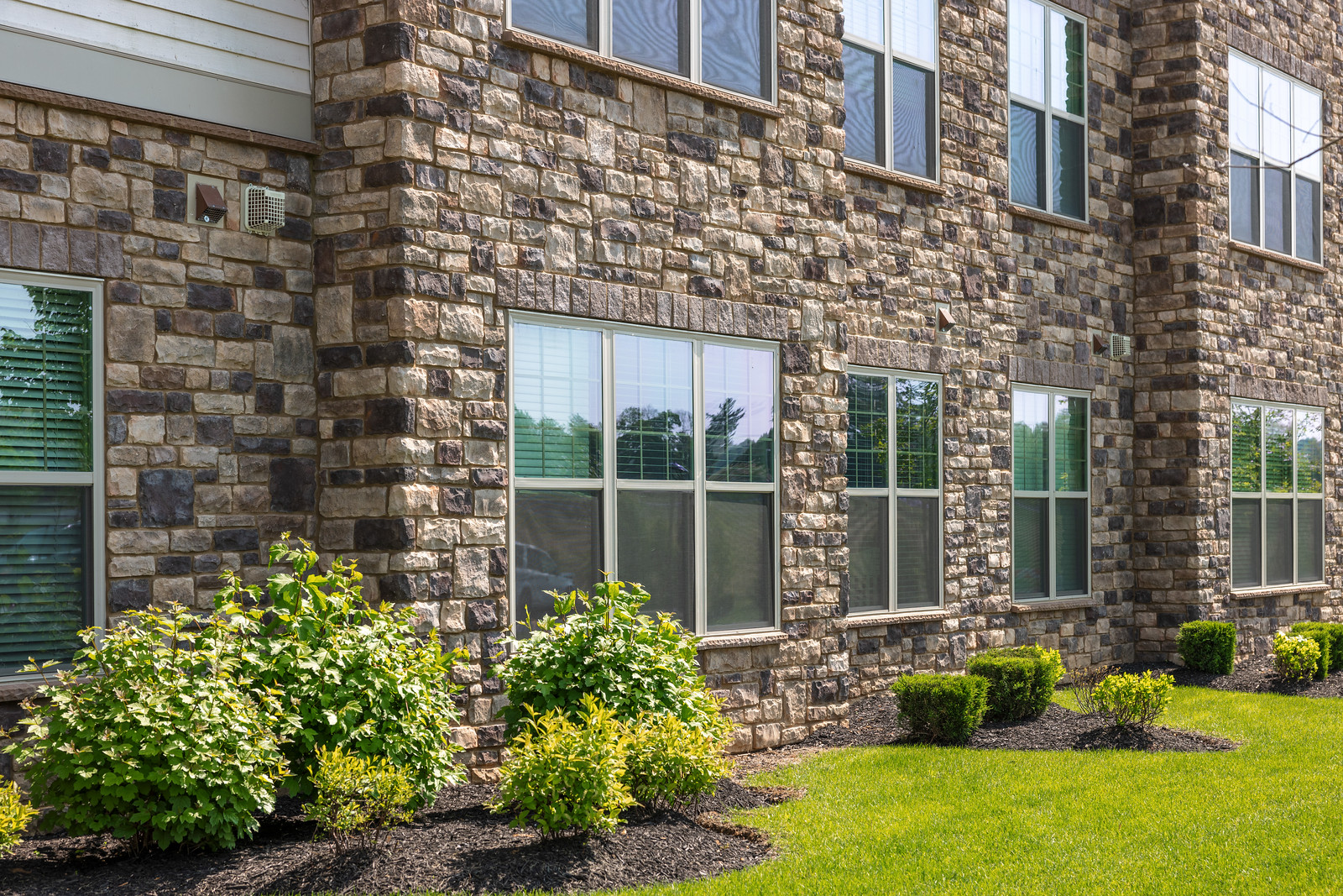 stone veneer exterior application