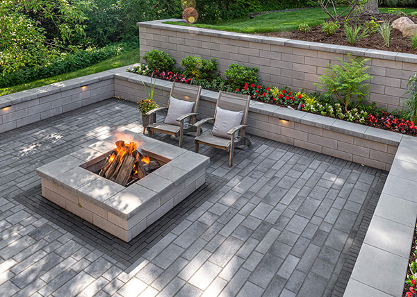 Hardscape Design and paver product feature