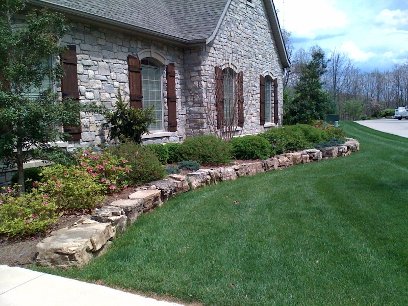 Weathered Limestone Bldrs & Ledge Brickworks Supply
