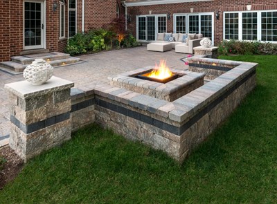 Medium Estate Wall