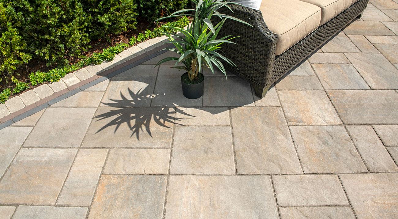 Unilock Beacon Hill Flagstone Bavarian Blend