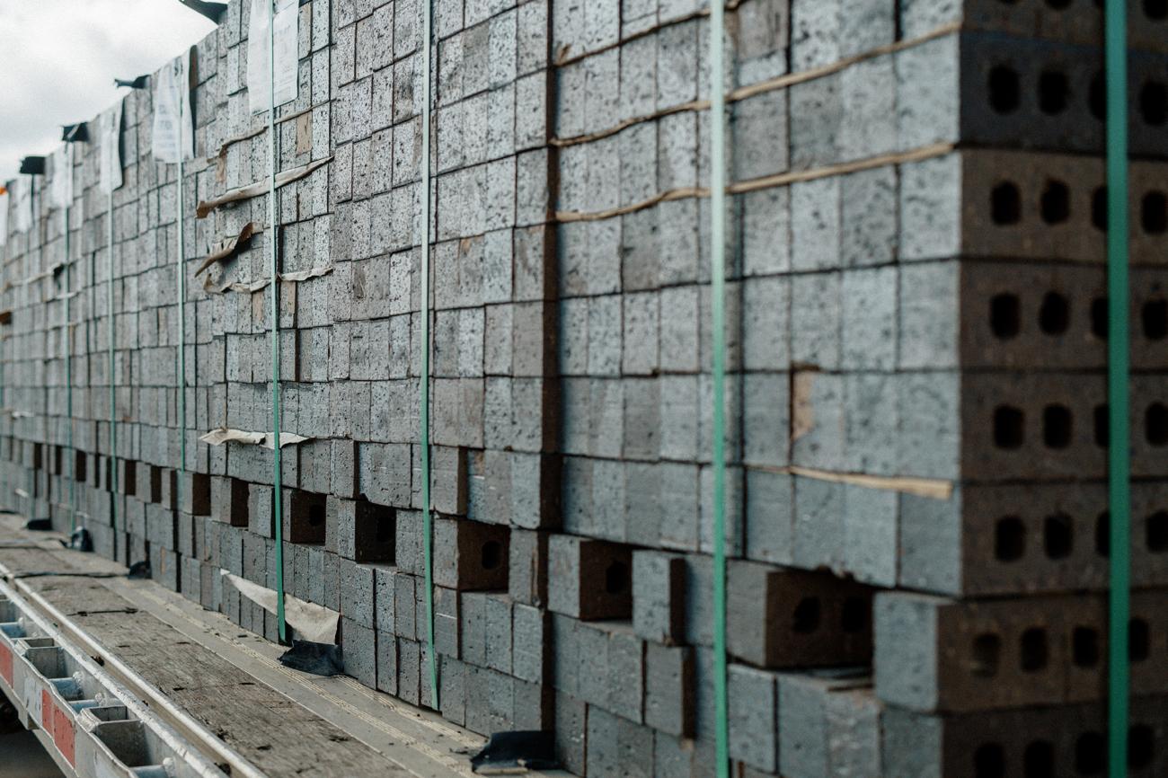 The Importance of Blending Brick from Multiple Cubes