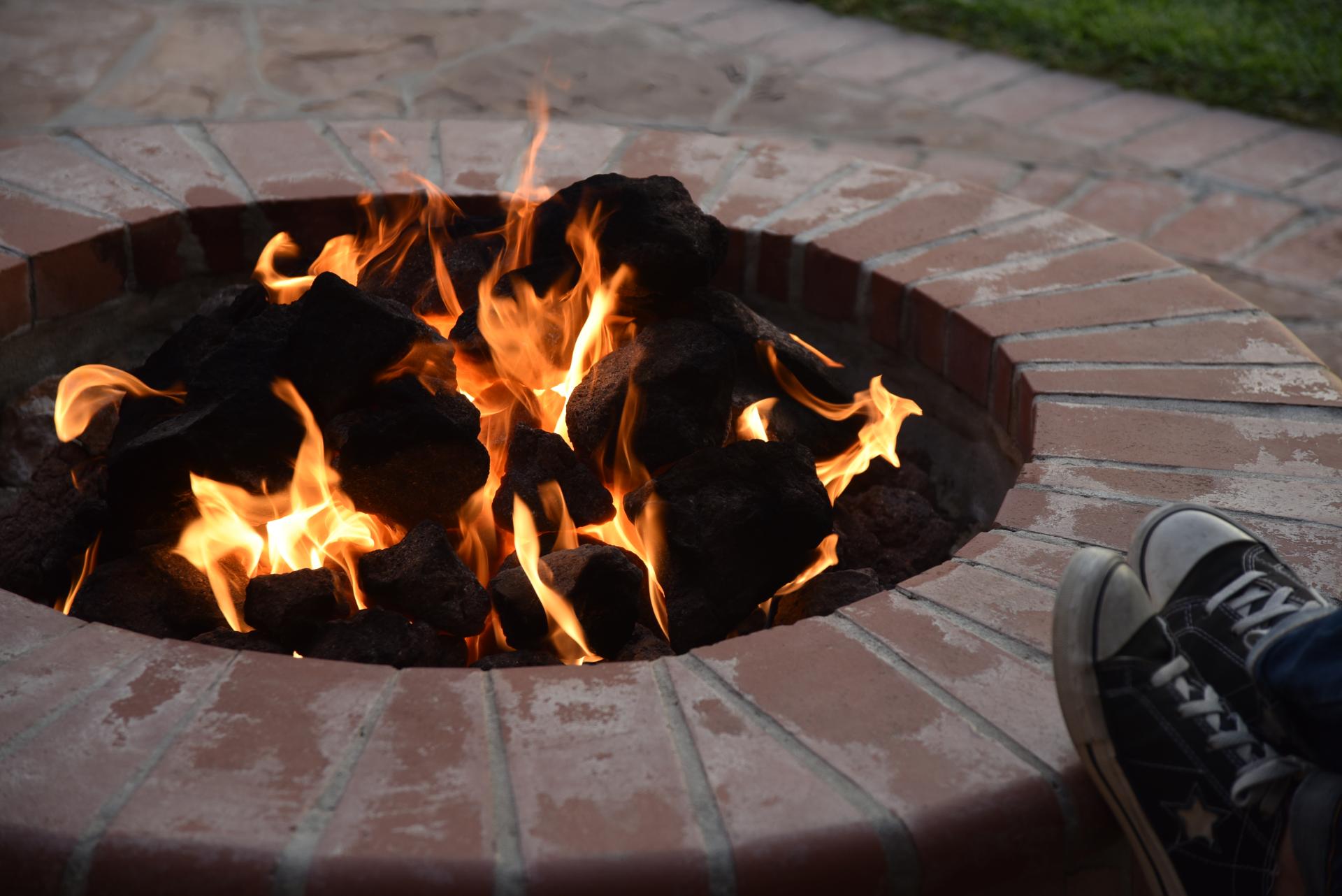 Outdoor Landscape with Flagstone
