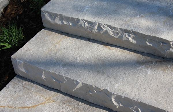 Fond du Lac Silver Steps Stone