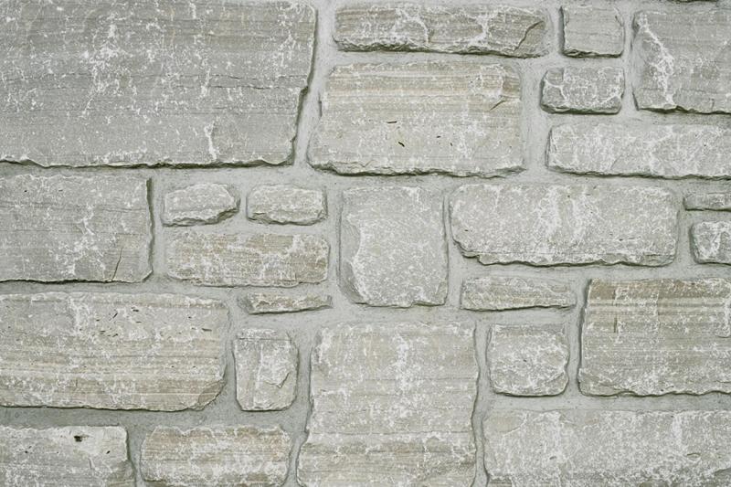 Fond du Lac Ridge Colonial Stone