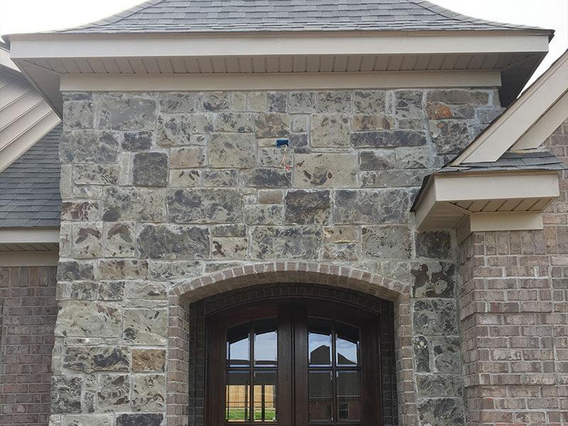 Willowbrook Blue Castlerock Stone for Landscape Walls