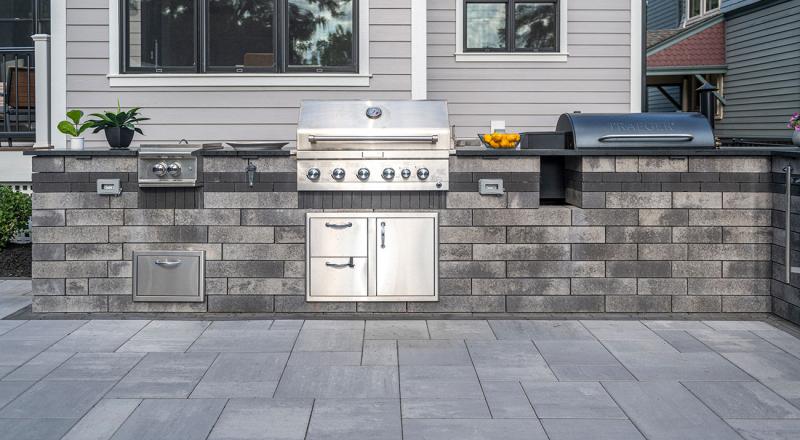 Unilock Lineo Dimensional Stone for Contemporary Outdoor Design