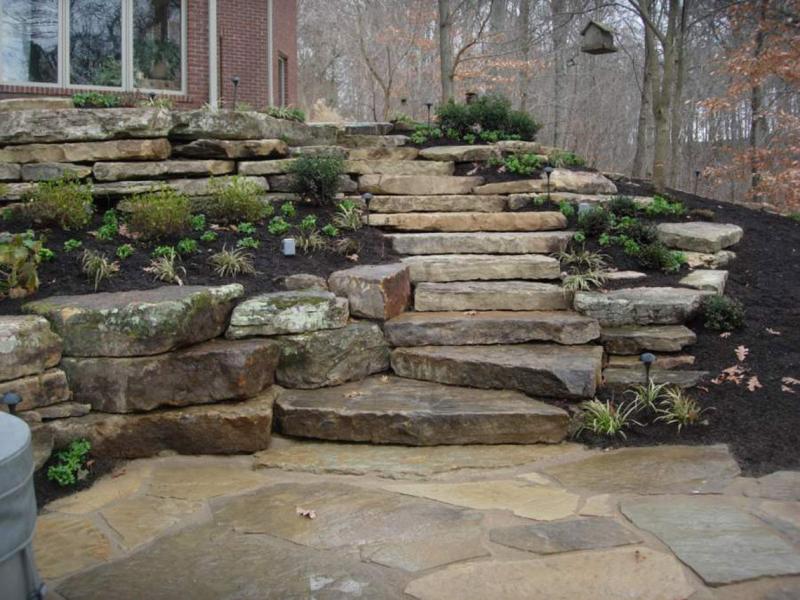 Earthworks Weathered Sandstone Irregular Step