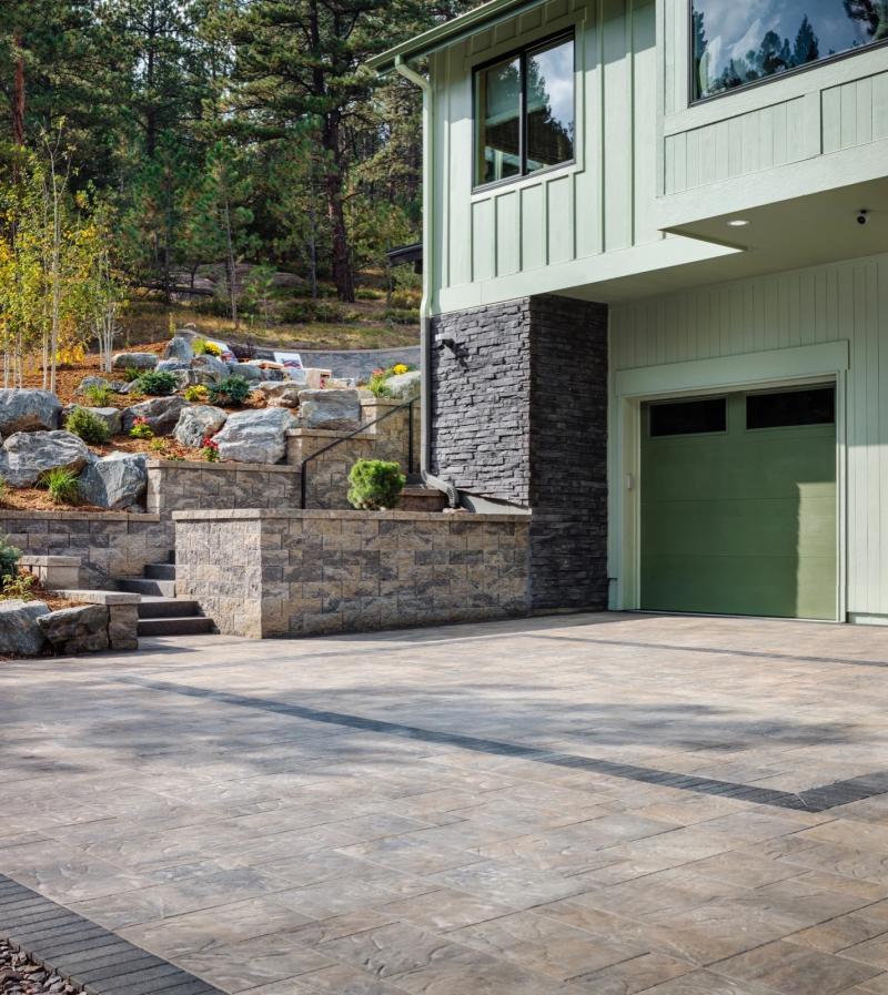 Belgard Mountainside Woodland Retreat