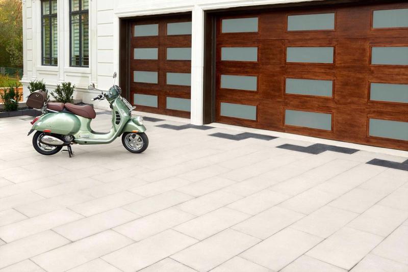 Techo-Bloc Pavers Sleek Pave