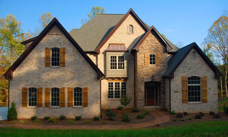 Oyster Pearl white brick pine hall facebrick