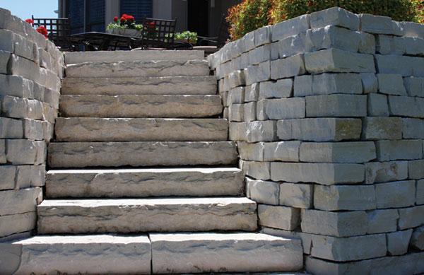 Halquist Fond du Lac Silver Steps Stone