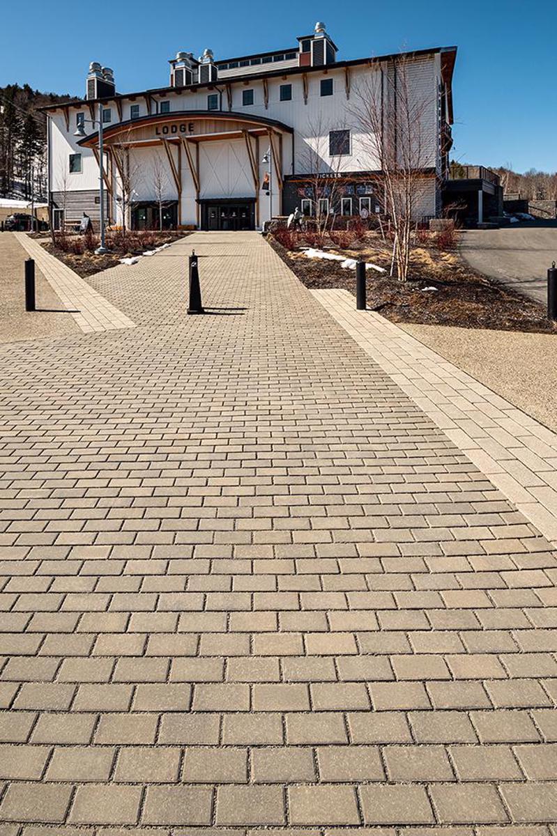Techo-Bloc Victorien Pavers - Compact view of Techo-Bloc Victorien pavers.
