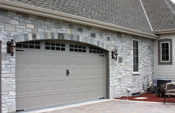 Sterling Grey Brick - Compact view of Sterling grey brick.
