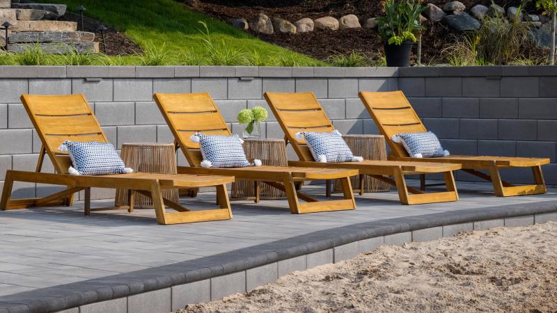 Diamond Pro Smooth Retaining Wall Stone