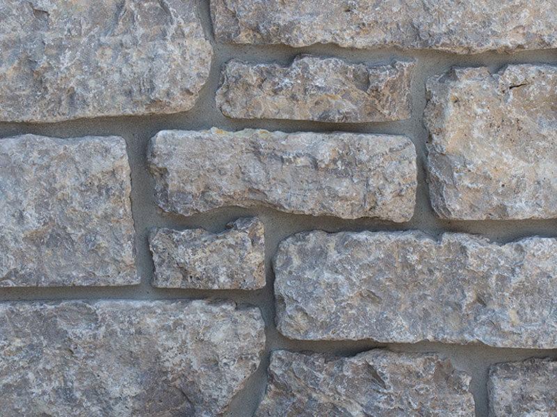 Semco Tumbled Random Height Timber Creek Stone