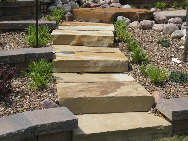 Earthworks Shawnee Snapped Step