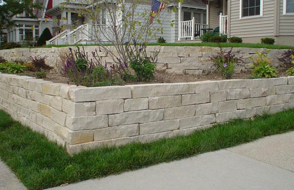 Halquist Fond du Lac Wall Stone