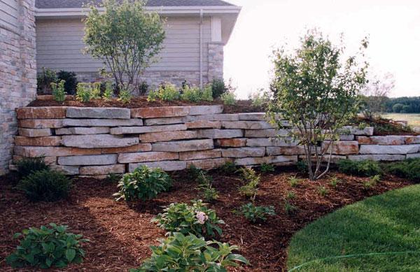 Halquist Chilton Outcropping Stone