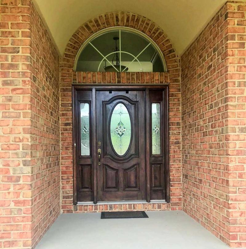 Stratford Rose red facebrick pine hall