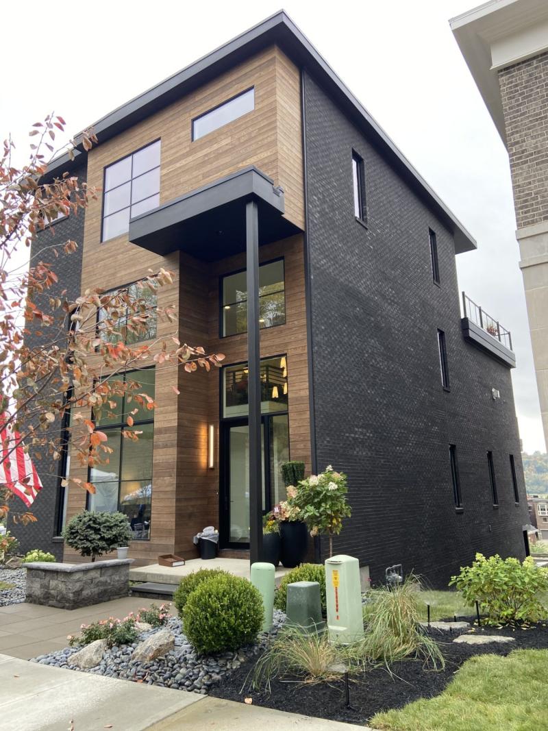 Domino MS Brick with Black Mortar