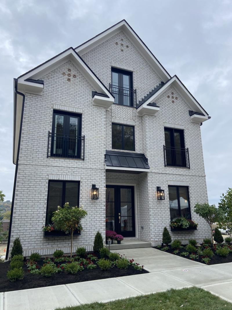 Alpine Select Stone with Soft White Mortar