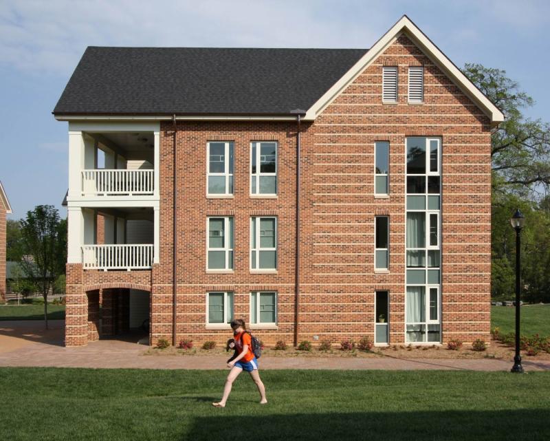 Salem Blend red facebrick pine hall