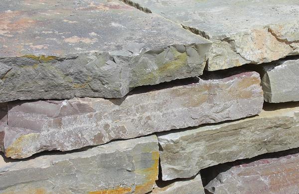 Halquist Chilton Outcropping Stone Compact View
