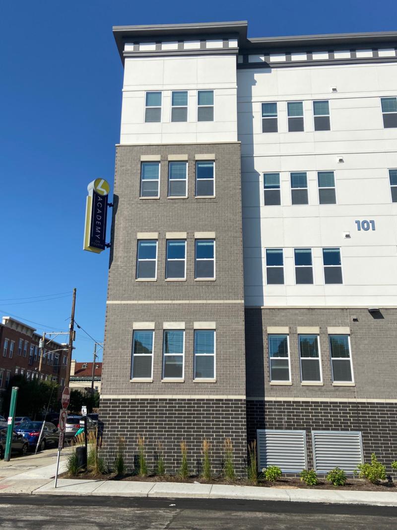 Domino US and Cavalry Gray Brick Compact View