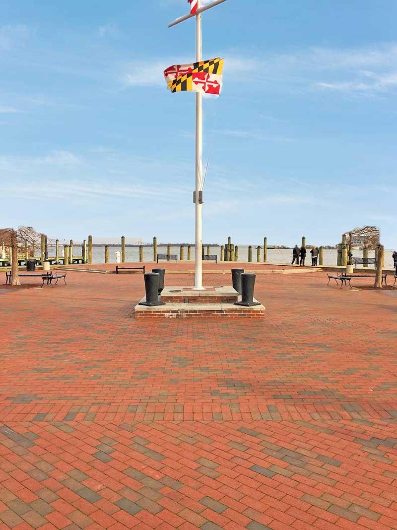 Pathway FR EB Brick Paver Compact View