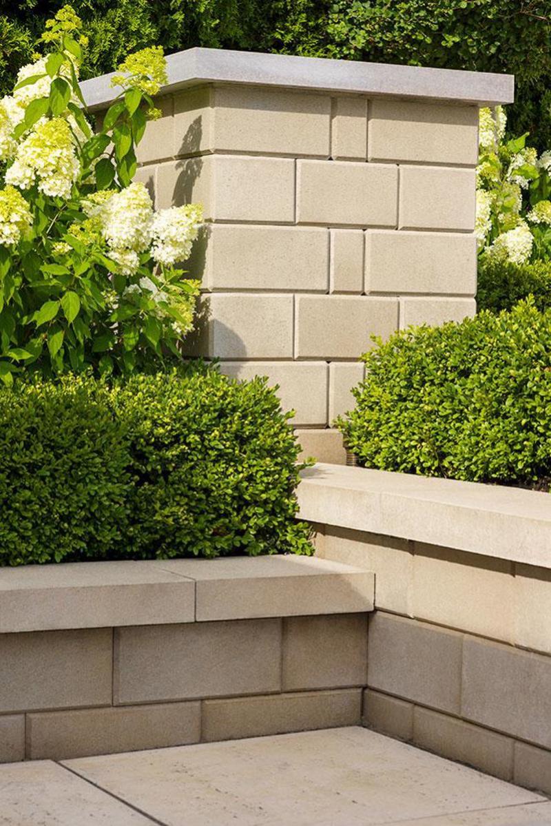 Raffinato Wall Smooth Muret Retaining Block Compact View