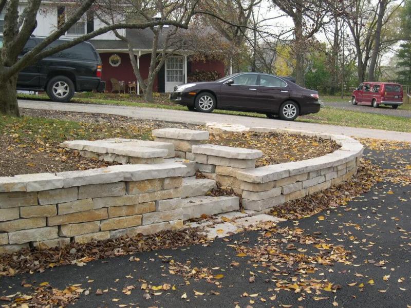 Eden Weathered Edge Cut Drywall Stone Compact View