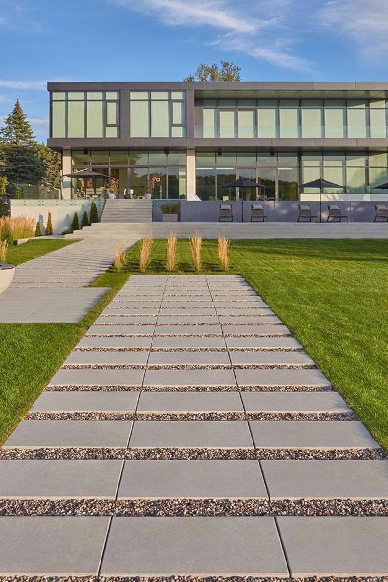 Blu Grande Smooth Patio Paver Compact View
