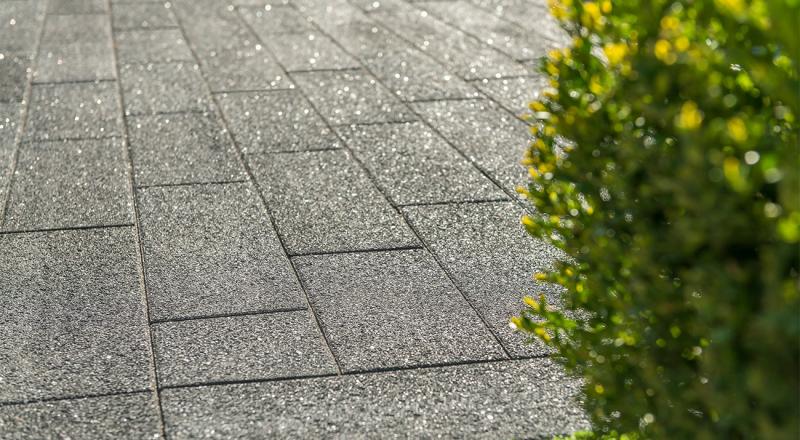 Series Driveways Black Granite Compact View