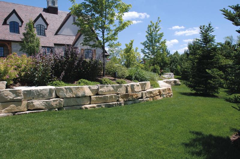 Eden Outcropping Stone