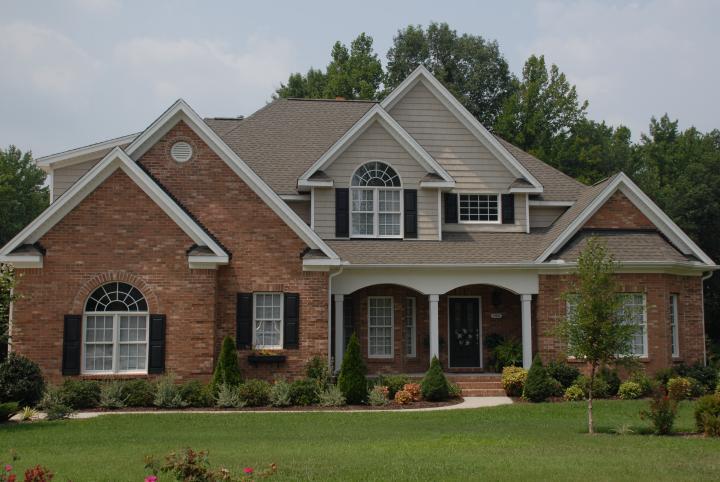 Salem Blend red facebrick pine hall