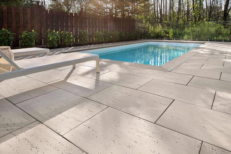 Travertina Raw Patio Pavers for Outdoor Design