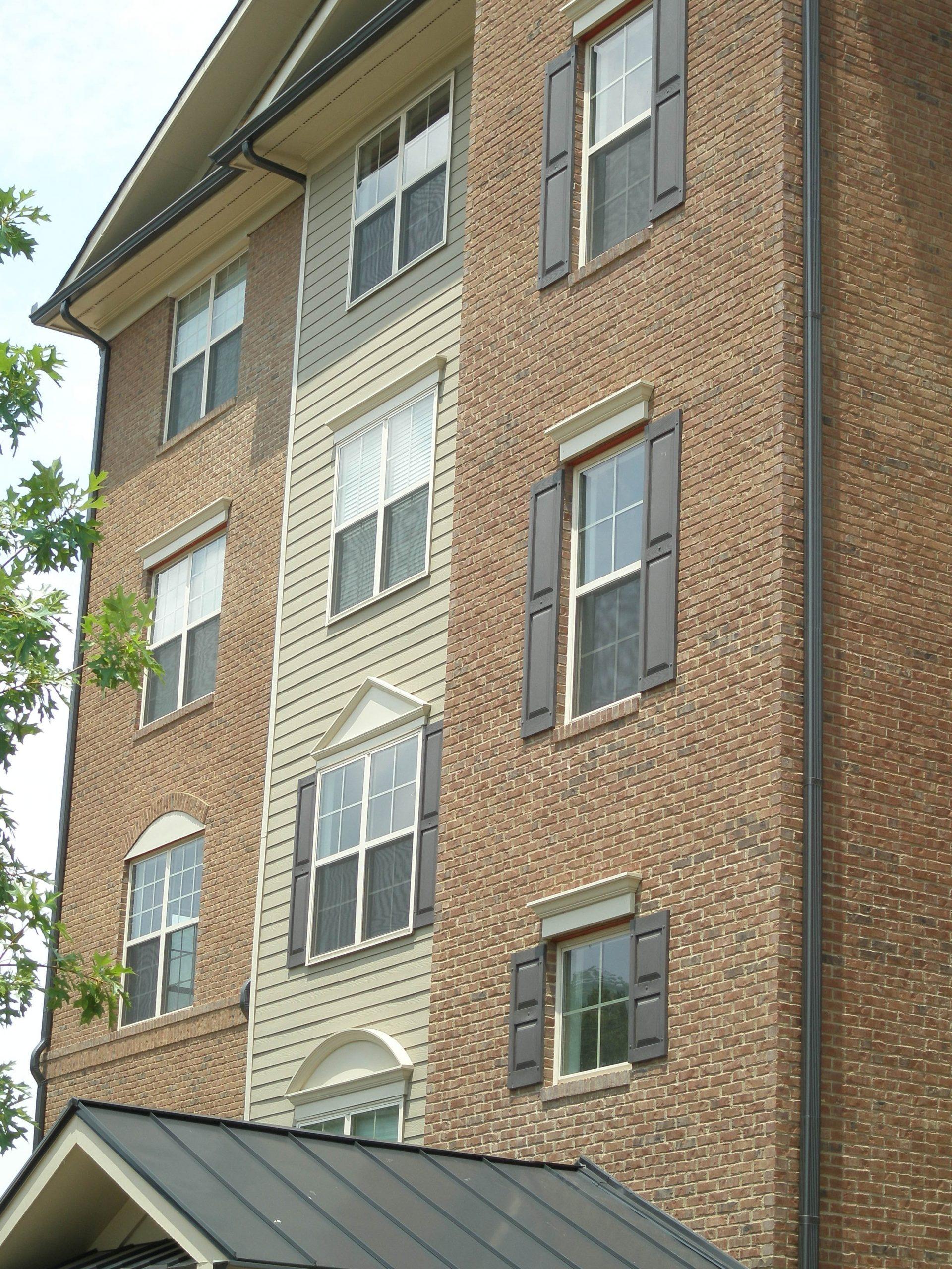 Browns Ferry brown facebrick pine hall