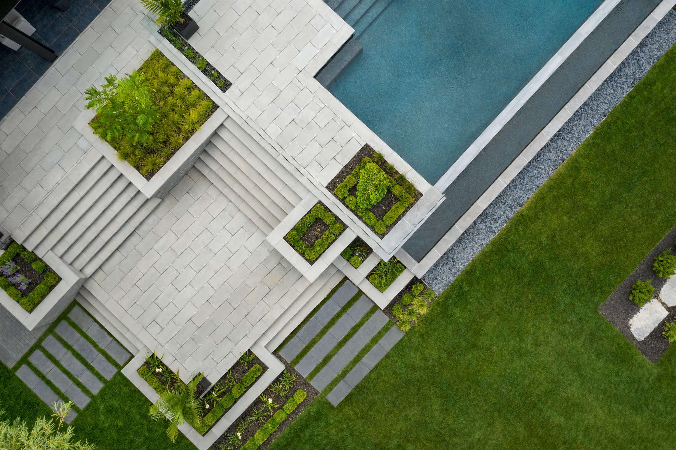 Techo-Bloc Project Spotlight Bigger Than Life