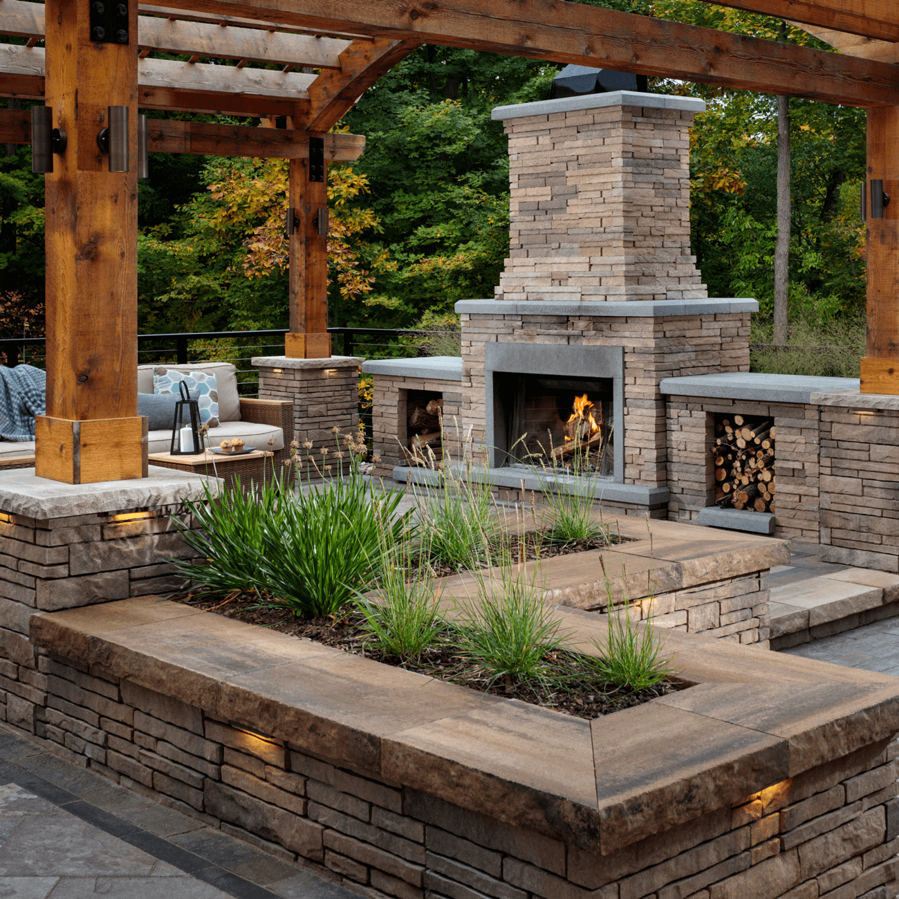 Tandem Lamina Wall with Natural Stone Design