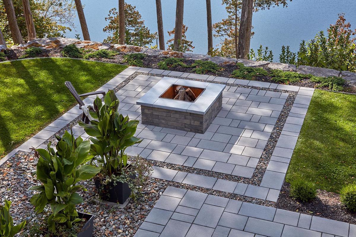 Techo-Bloc Brandon Fire Pit