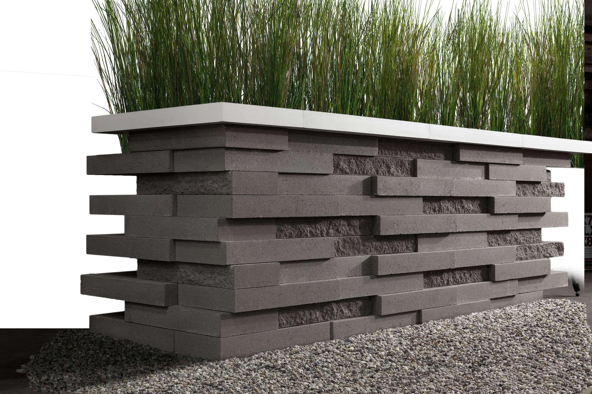 Techo-Bloc Graphix Wall Onyx Black - Compact view of Techo-Bloc Graphix Wall in Onyx Black.