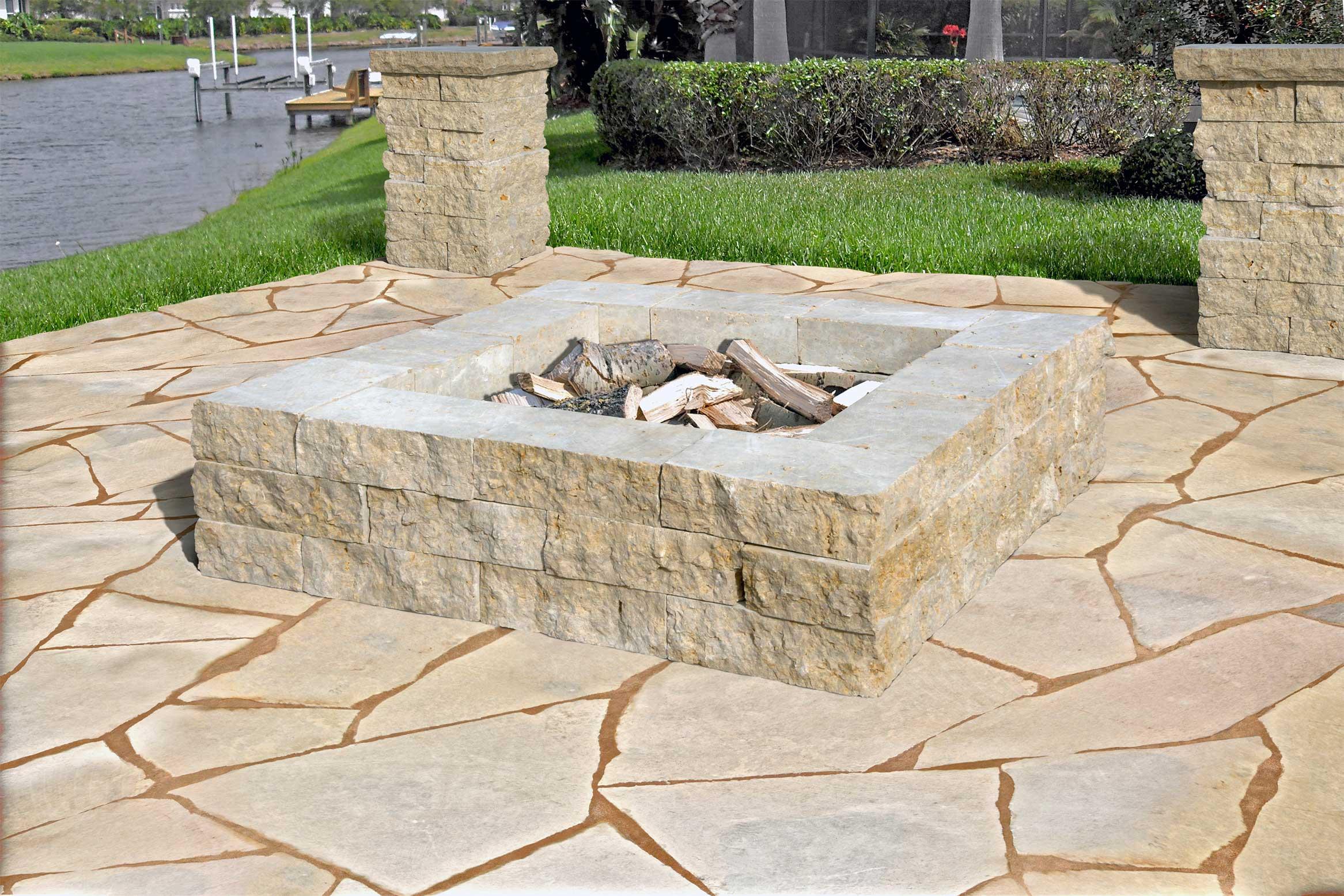 Fischer Mountain Bluff Firepit - Compact view of Fischer Mountain Bluff firepit.
