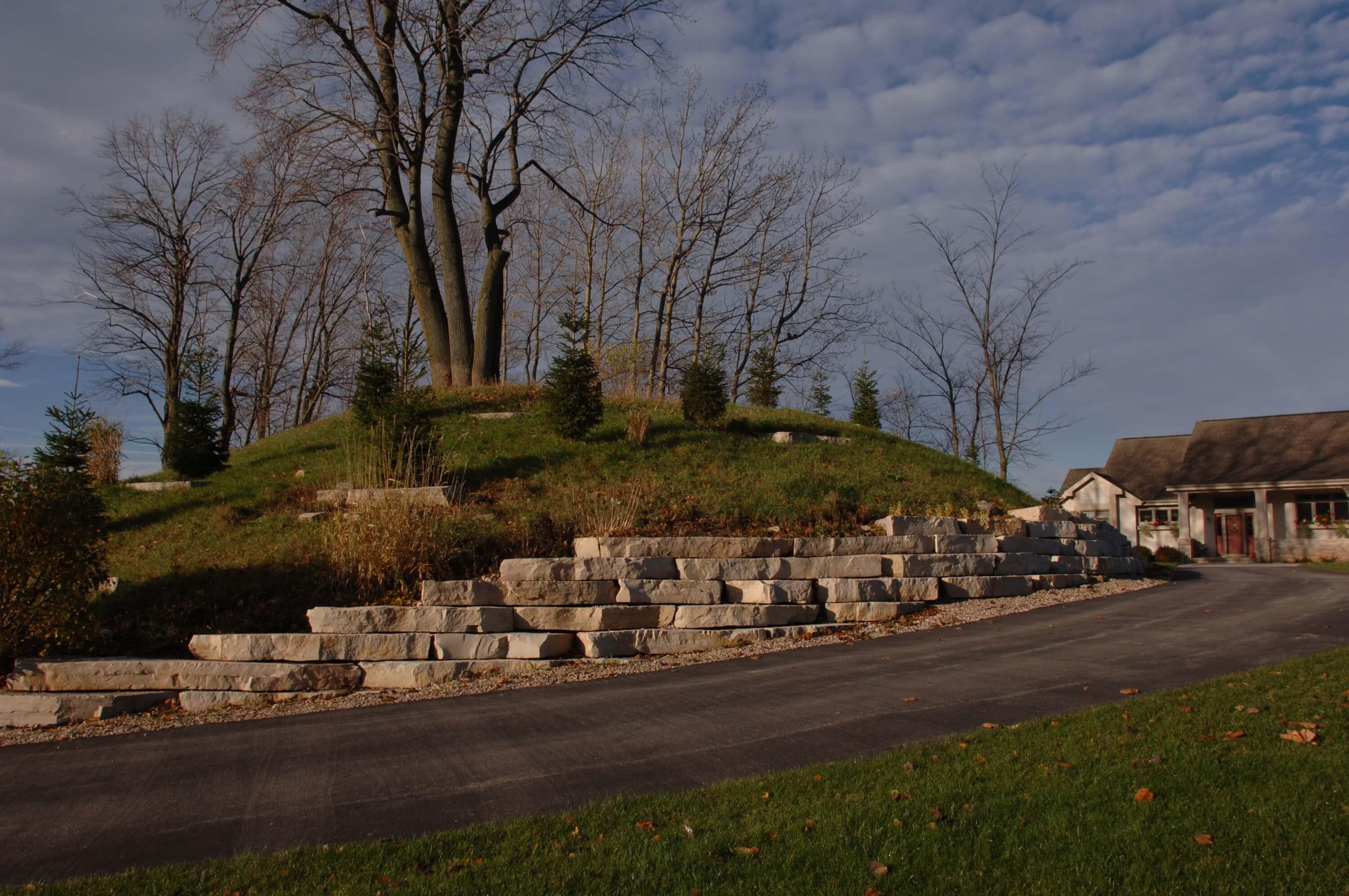 Eden Outcropping Stone for Landscape Design
