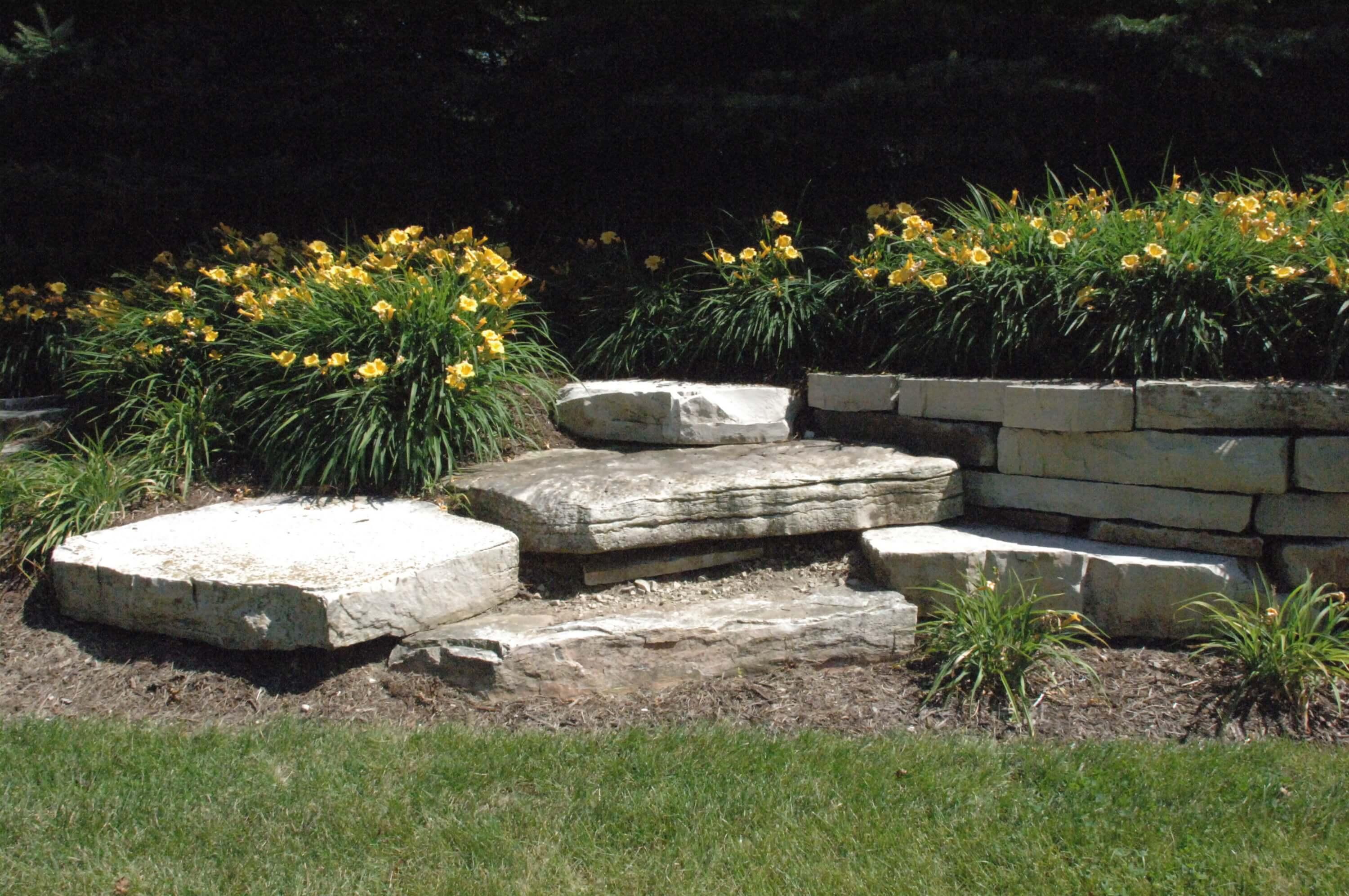 Chilton Outcropping Stone