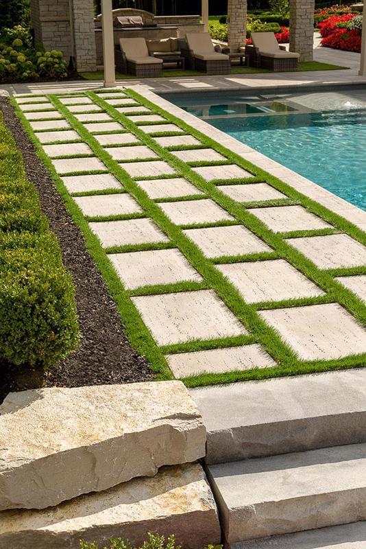 Travertina Raw Patio Paver