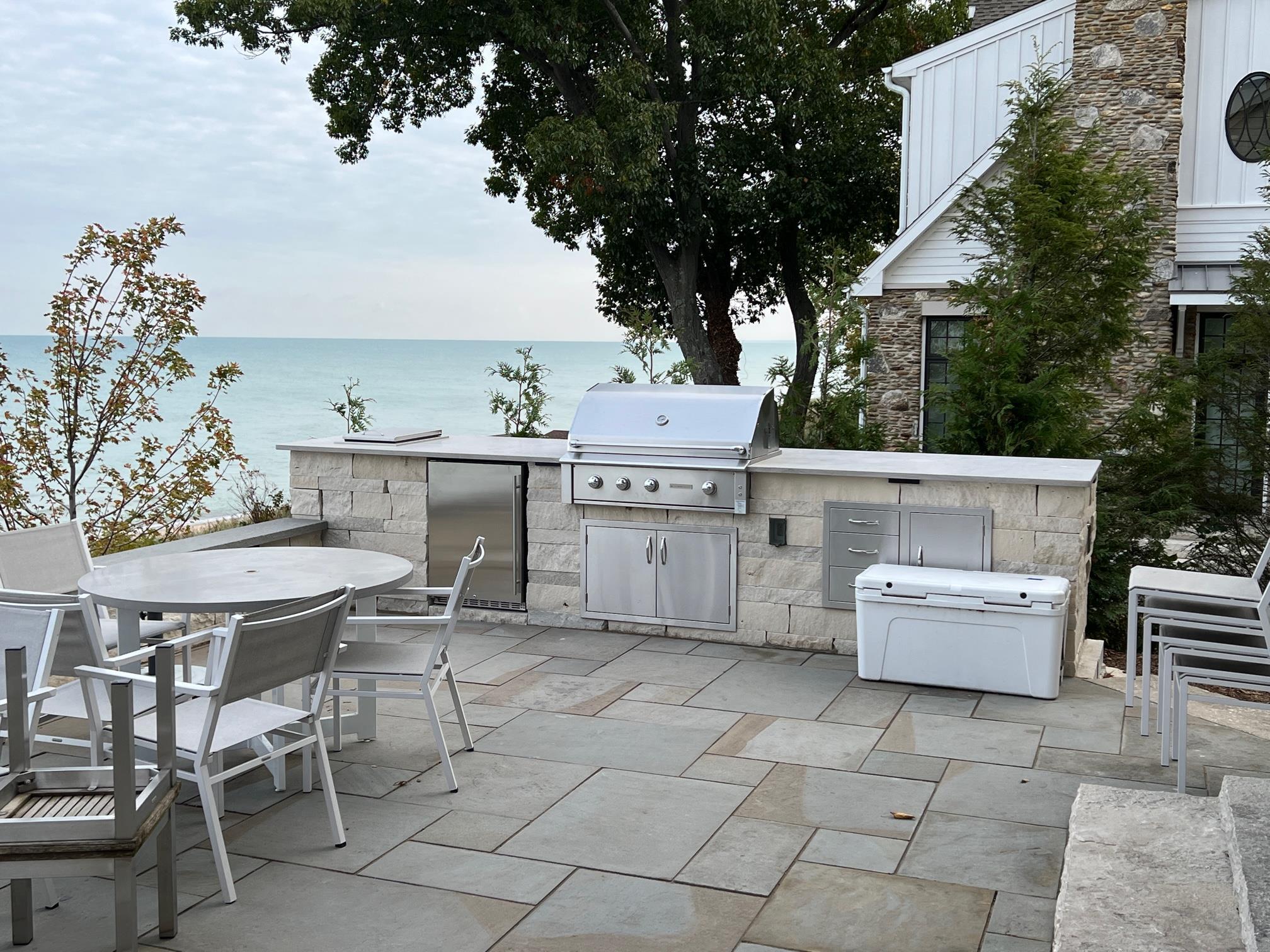 Summerset Outdoor Kitchen