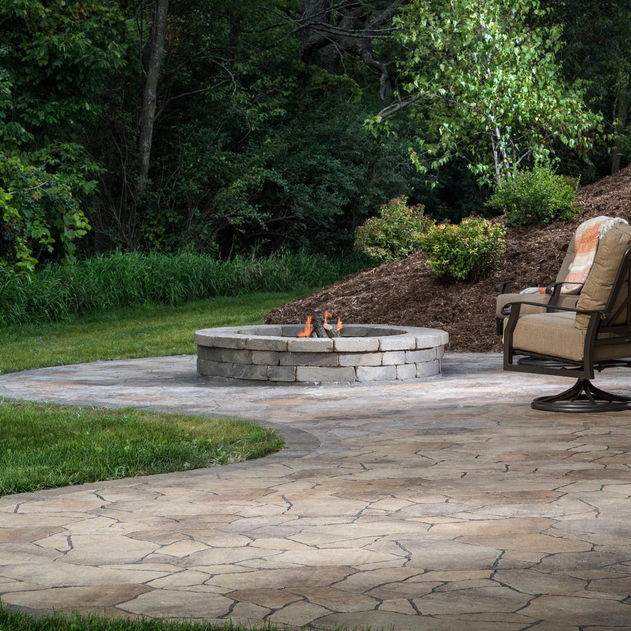 Fireboulder Indiana Granite Cobbles