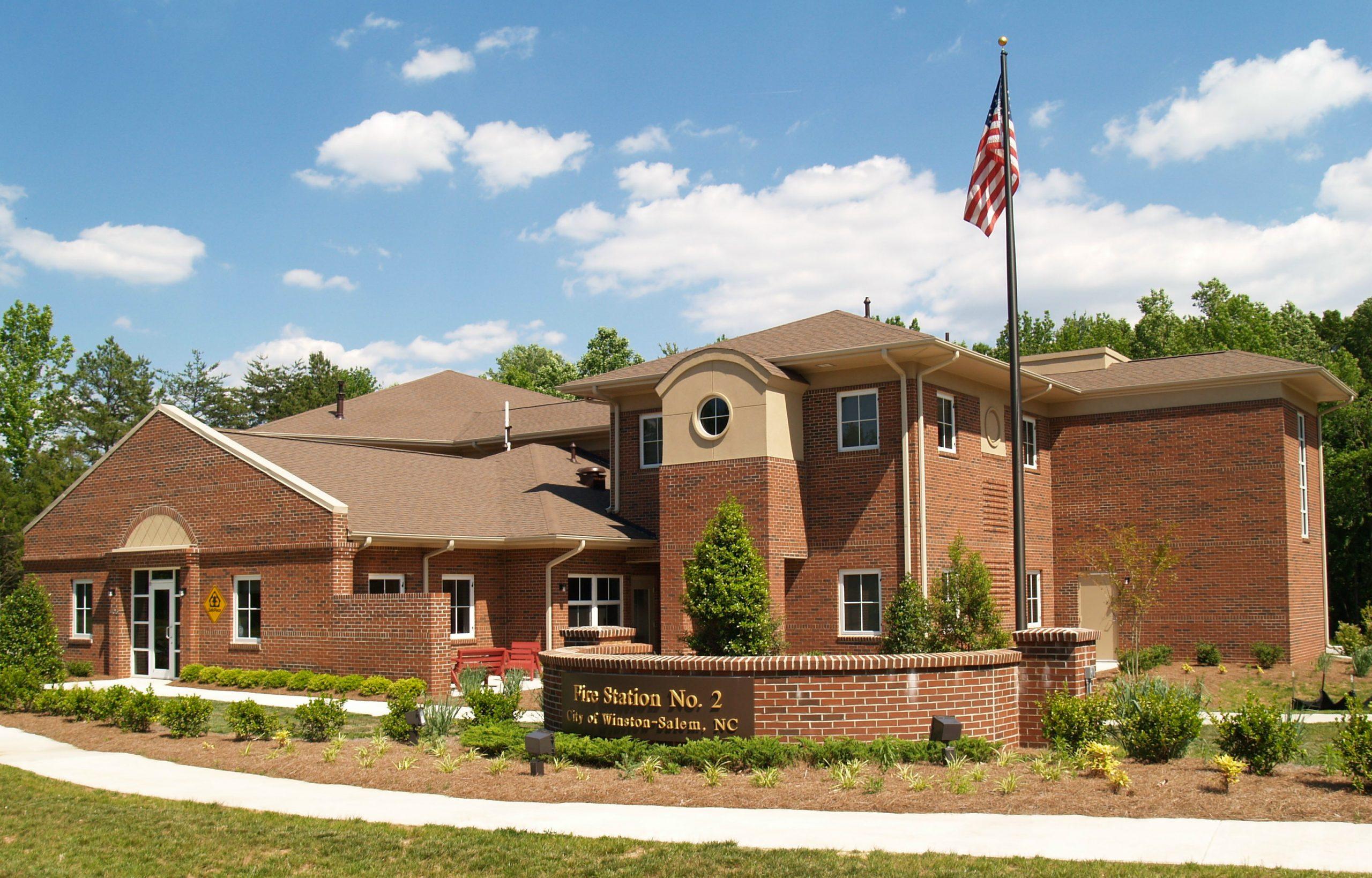 Old Colony Full Range red facebrick pine hall