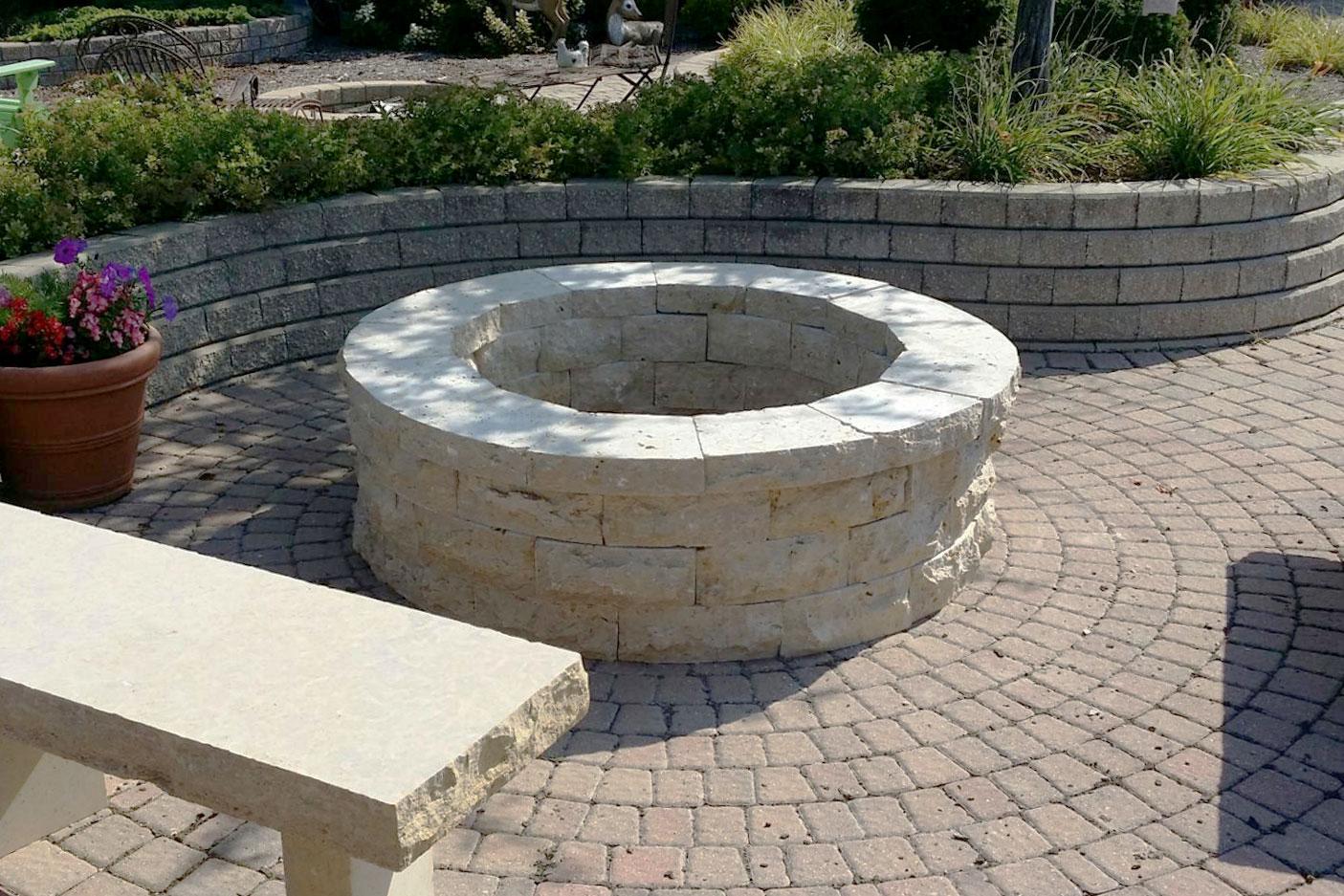 Fischer Mountain Bluff Firepit